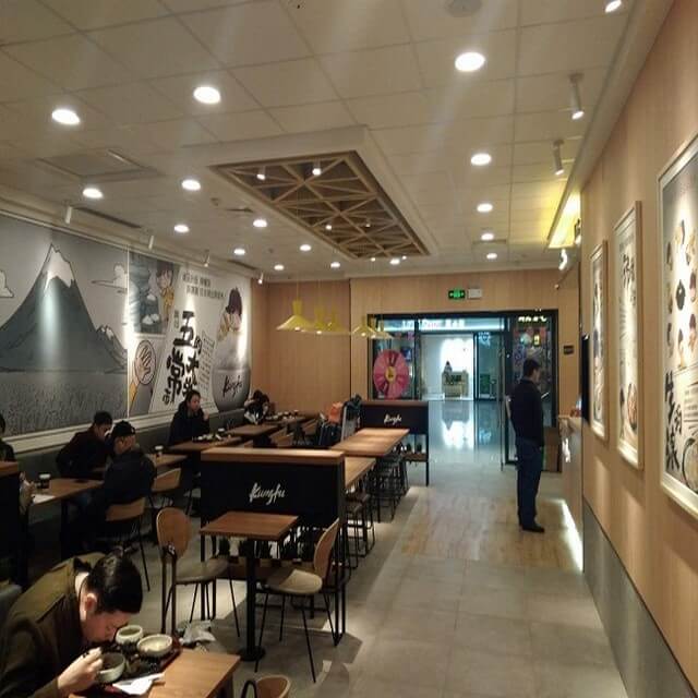 西餐厅照明,营造浪漫氛围只是设计上的基本要求